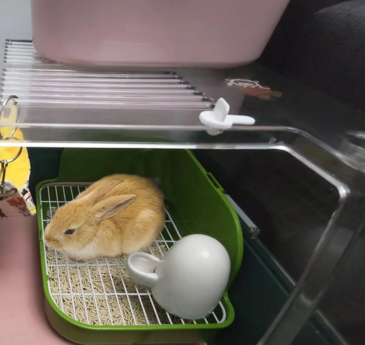 Hamiledyi Rabbit Litter Box Rabbit Toilet Potty Trainer Corner Litter Bedding Box for Small Animals Bunny Guinea Pig Chinchilla Ferret