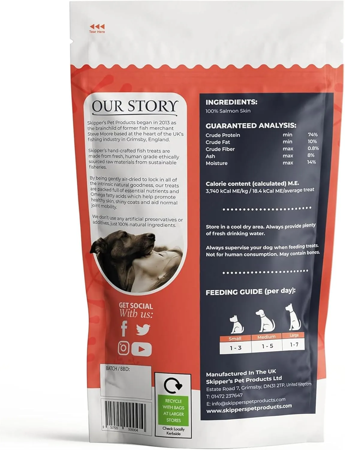 SKIPPER'S Salmon Skin Cubes - 100% Salmon Grain Free & Hypoallergenic Cubes for Dogs, All Natural & Healthy Dog Treats, Omega 3 & 6 Oil, Great for Skin, Coat & Joints | (8.82 Oz)