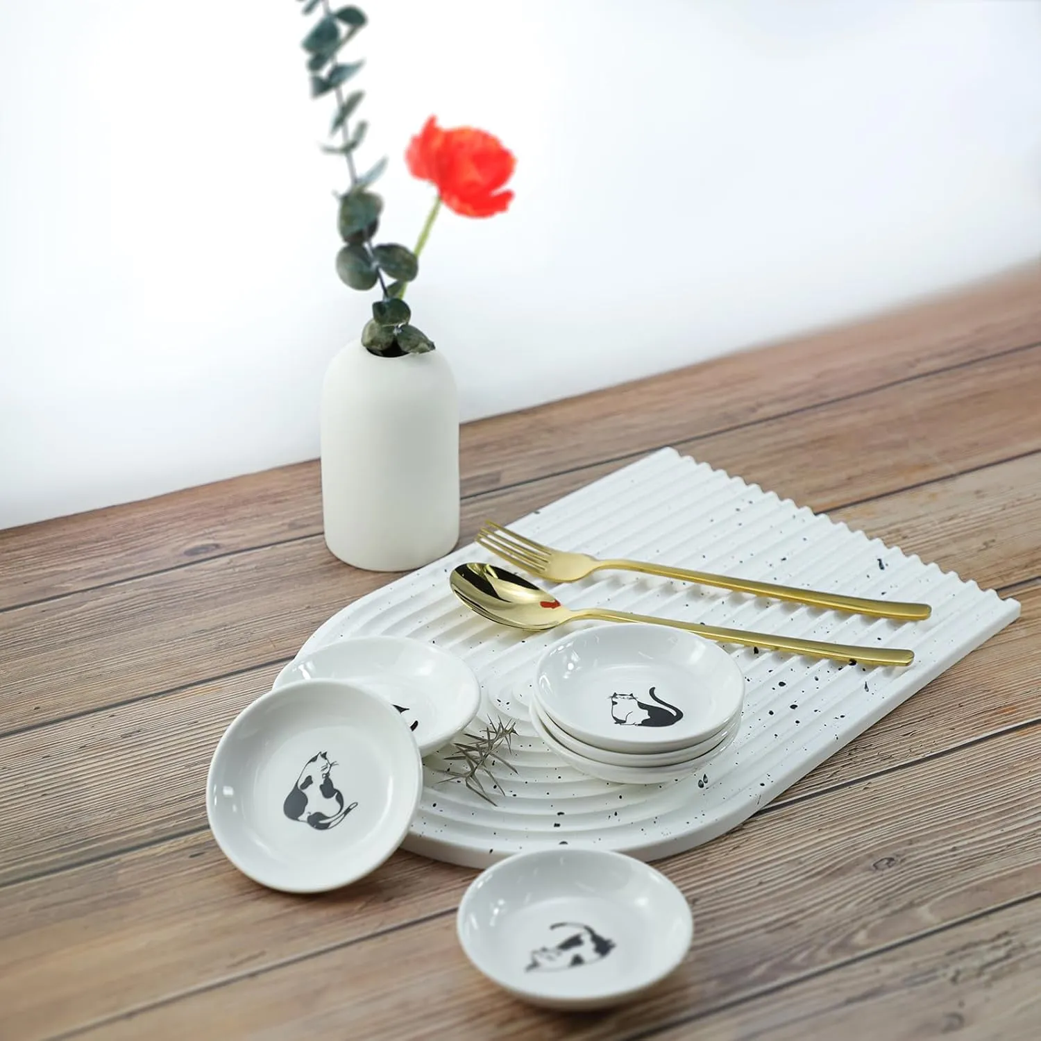 Super Cute Gentleman Cat Ceramic Sauce Dish/Seasoning Dish/Sushi Soy Dipping Bowl/Appetizer Plates/Serving Dish for Kitchen Home(Set of 6)