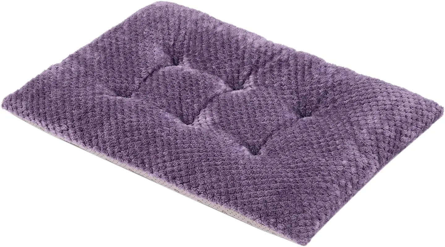 WONDER MIRACLE Fuzzy Deluxe Pet Beds, Super Plush Dog or Cat Beds Ideal for Dog Crates, Machine Wash & Dryer Friendly (15" x 23", S-Grape Purple)